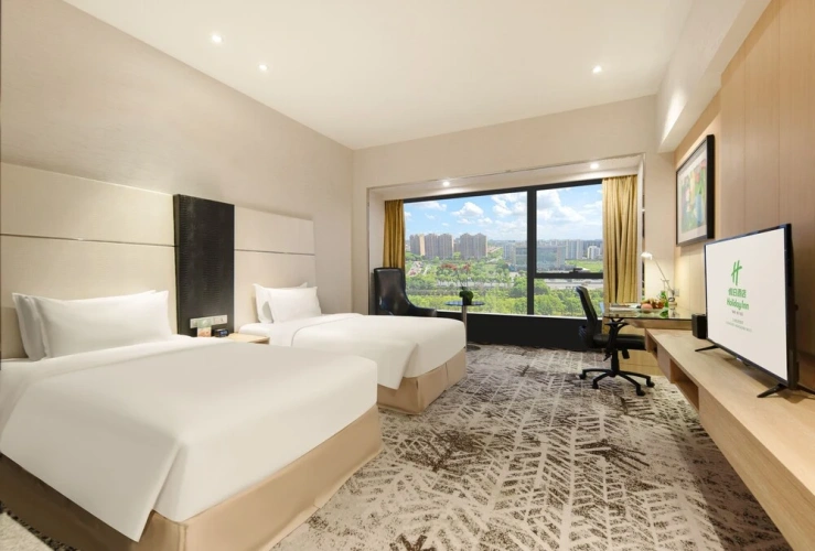 Premium Lounge Access Bath Shower Combination Twin room
