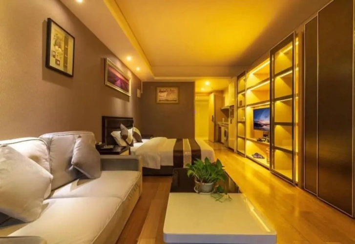 Deluxe Double room with city view
