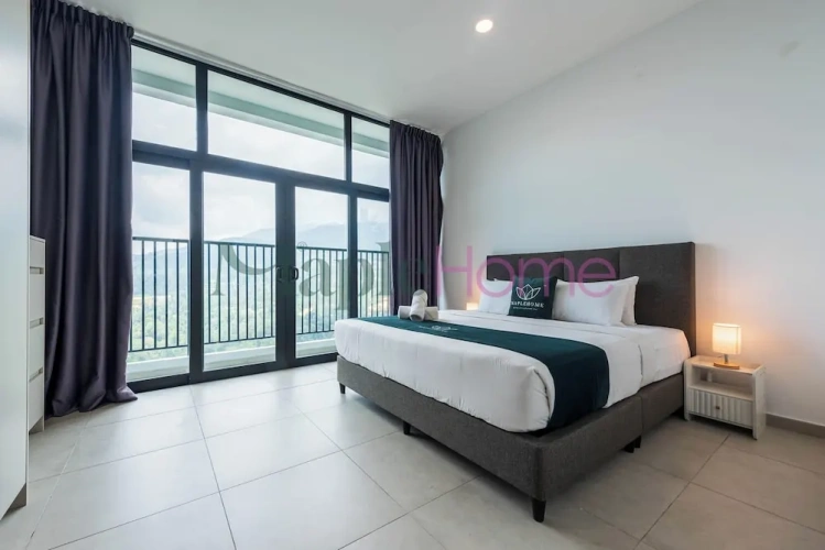 3 Bedrooms Family Suite with balcony