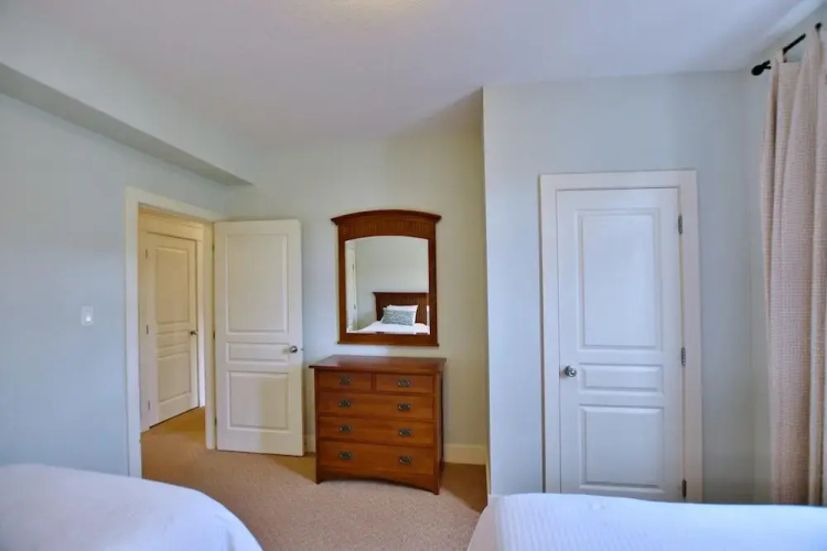 125 Fairway Court