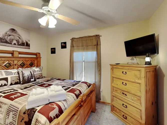 4 Bears 1 Cave by Ryson Vacation Rentals