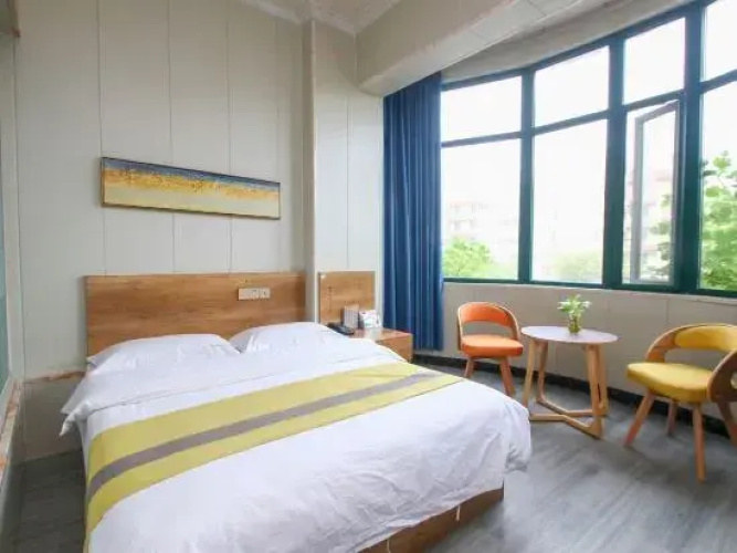 Yiyang Anyi Express Hotel