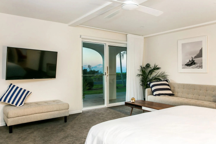 Villa St HelenaOver view