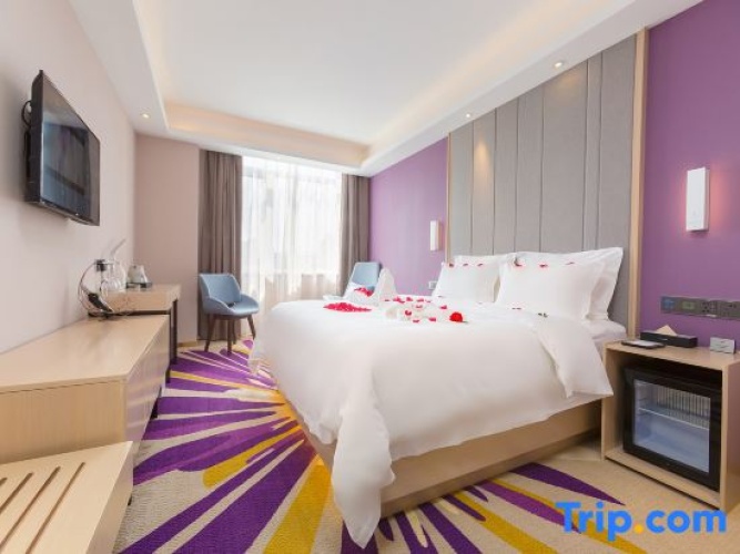 Standard Double room with view