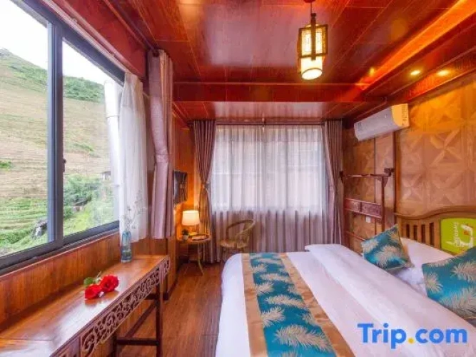 Standard Double room with view