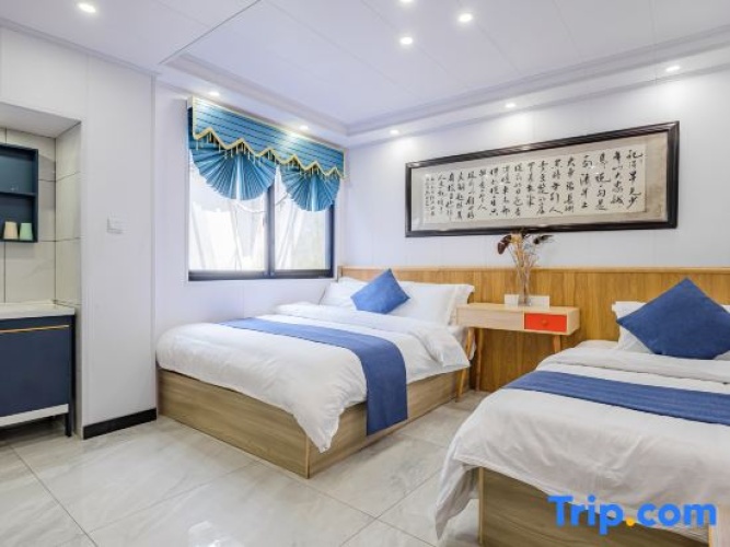 2 Bedrooms Suite