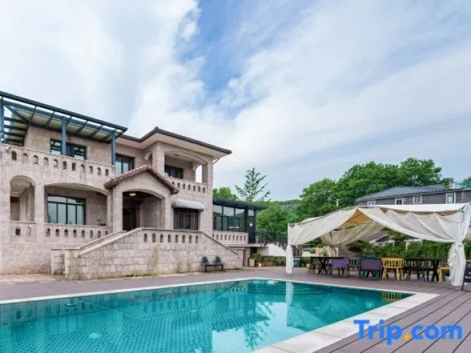 Lakeside Villa Homestay (Mogan Yujie · Yucun Park)