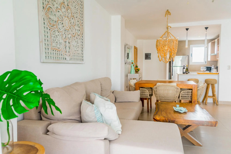 Beach Garden ground floor condo, D1