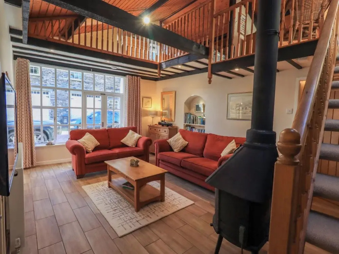 Courtyard Cottage