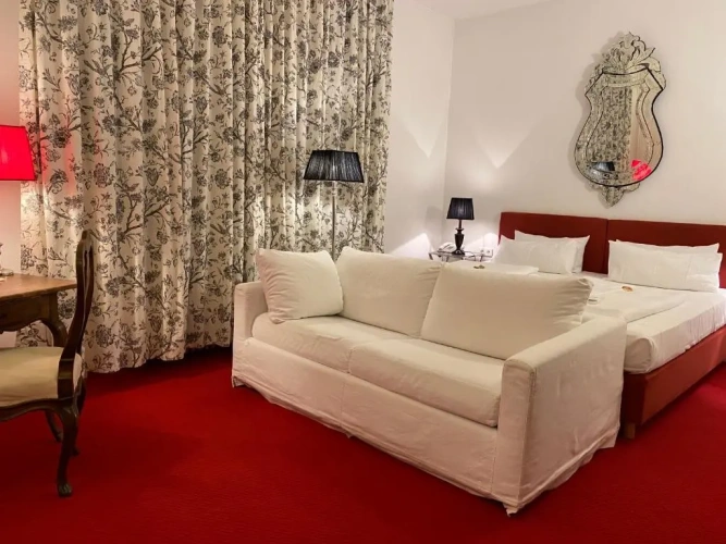 Deluxe Double room