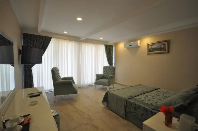 Assos Park Otel