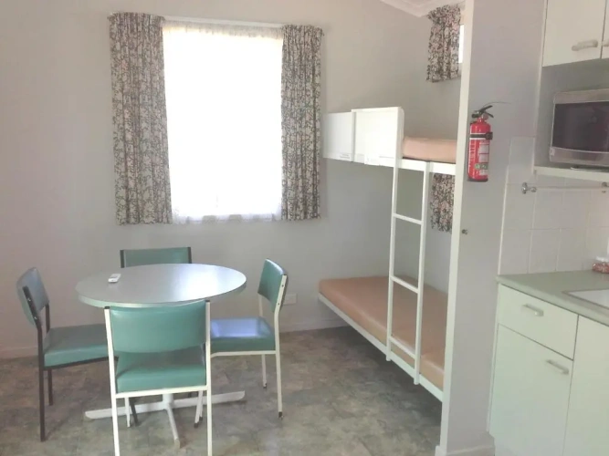 Economy room