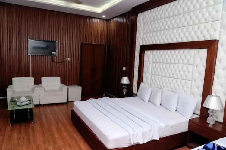 Hotel Aarsh Palace
