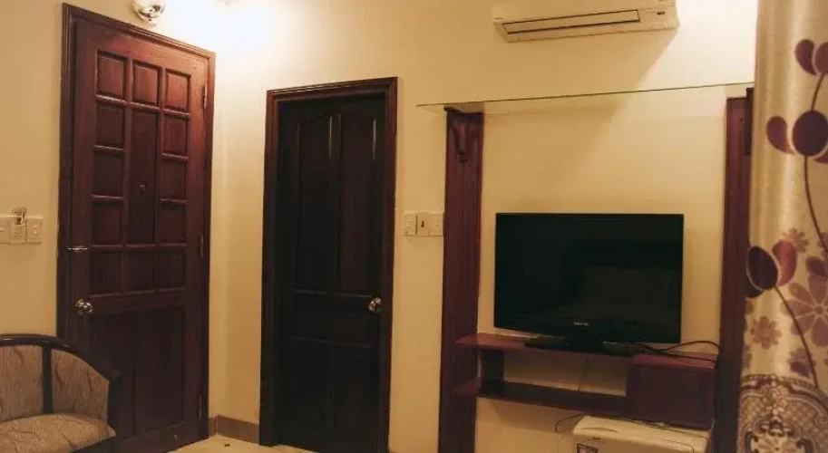 Khách Sạn Nhật Hạ