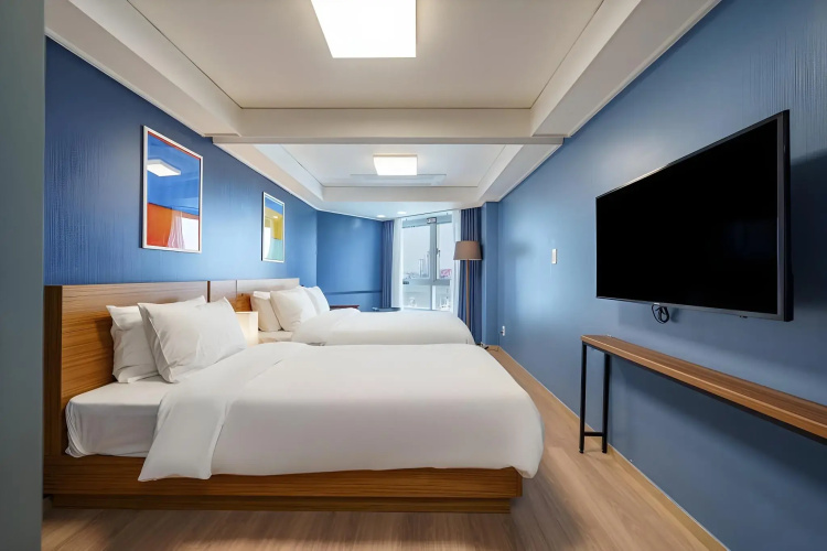 Chungchoho Best Hotel