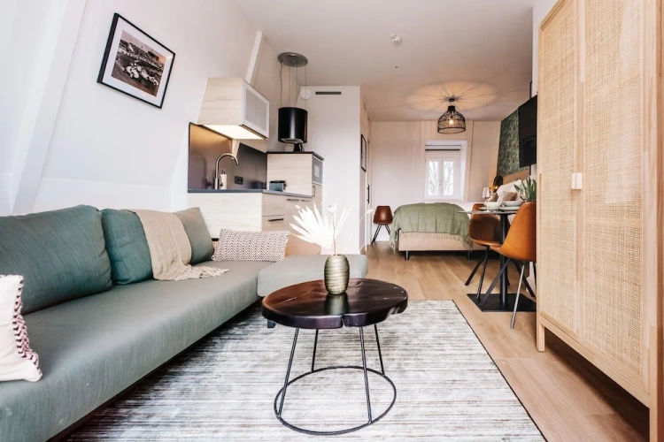 Executive Suite