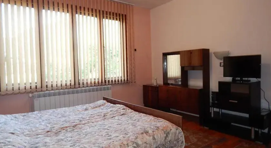 Natali Apartment