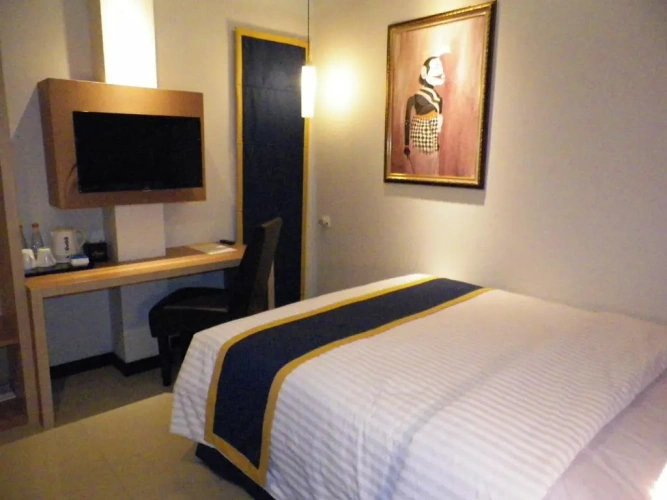 Standard Double room with view