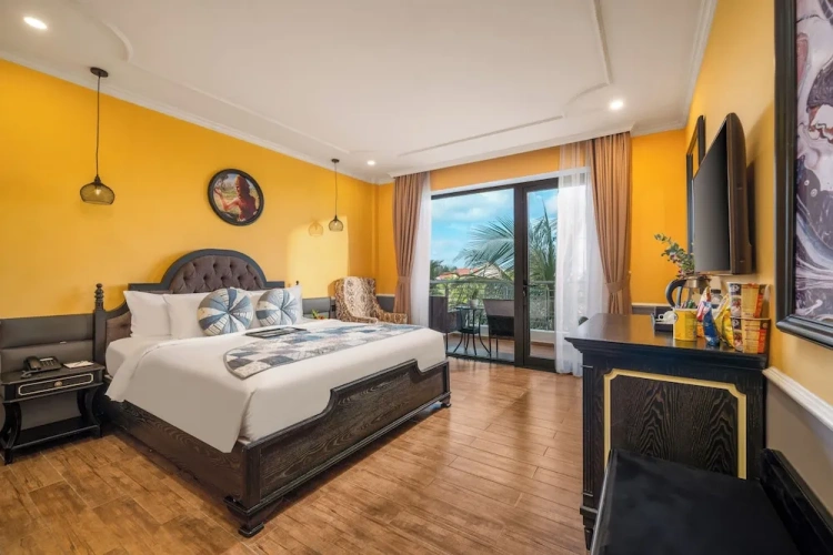 Deluxe Double room with balcony and beachfront