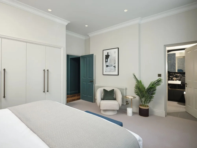 Mayfair – Peterson House