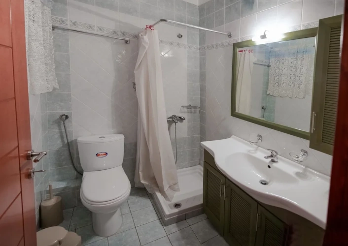 3 Bedrooms Luxury Apartment