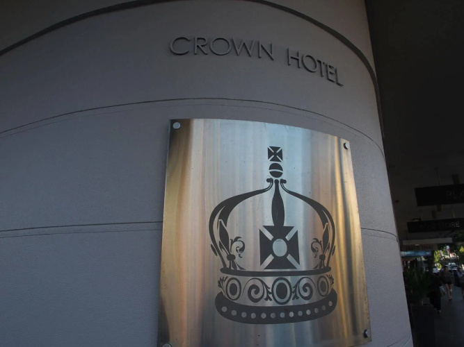 Crown Hotel Surry Hills - Sydney