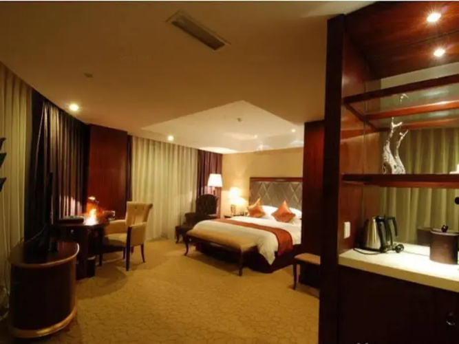 Anyee Guoyan Hotel