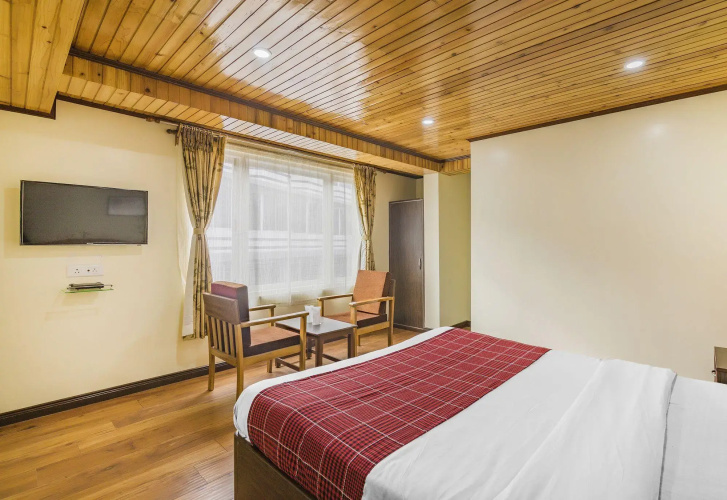 Oyo 4305 Yang's Inn
