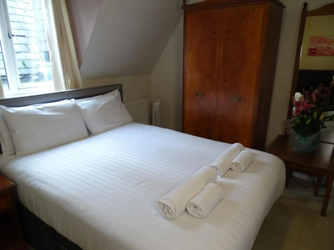 Rampant Lion Hotel