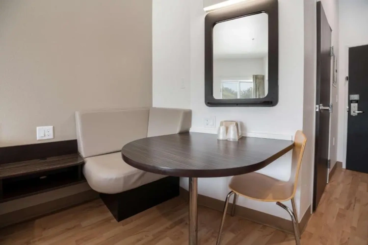Deluxe Double Suite