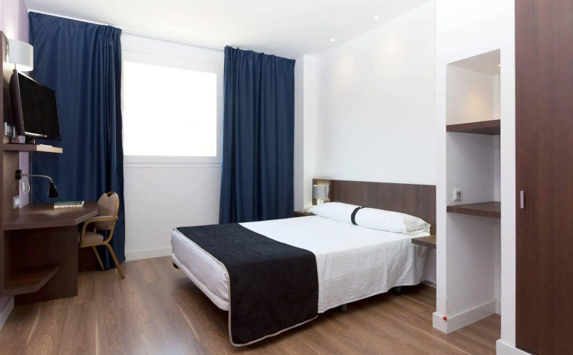 Hotel Olympia Universidades