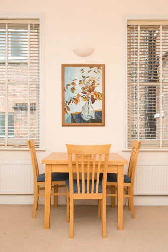 Veeve - Rosey Rosslyn Flat