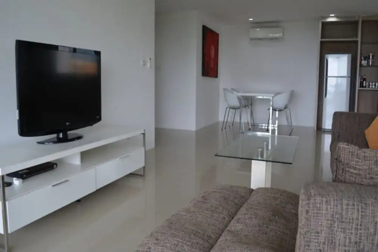 Lanta Loft Apartment 2B