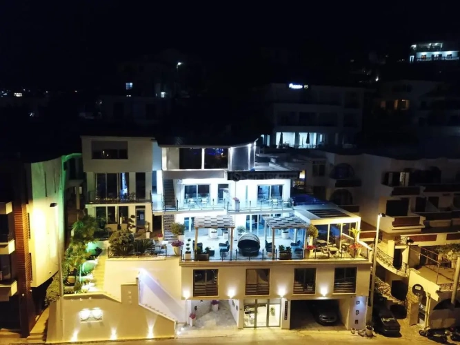 1 Bedroom Duplex Apartment with sea view