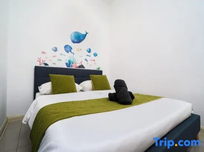 3 Bedrooms Apartment