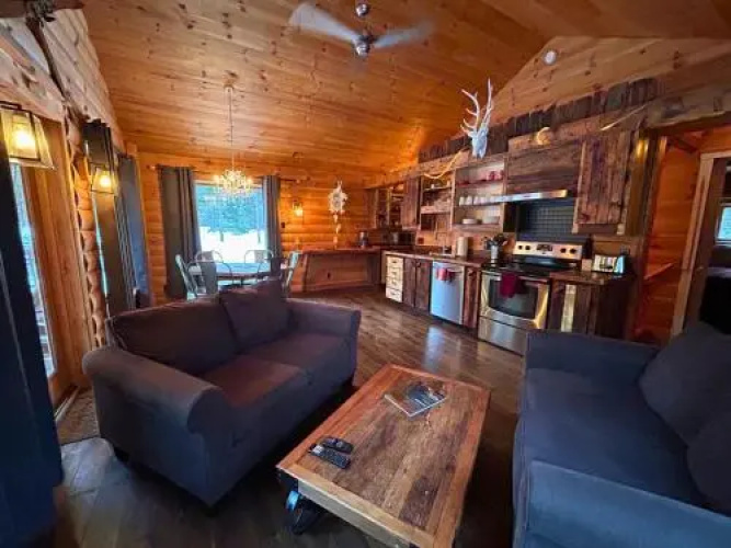 Chalet Husky 6