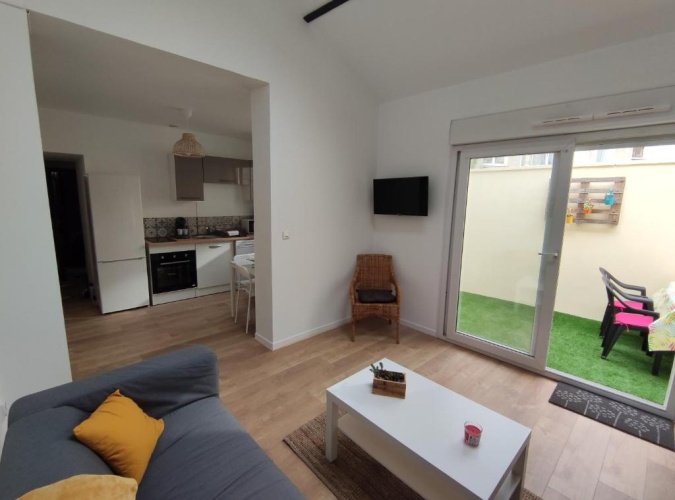 2 Bedrooms Double Apartment