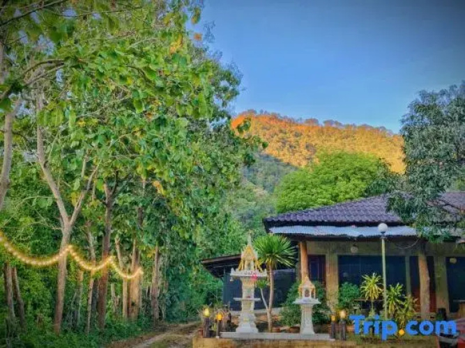 Phakphing Erawan Homestay