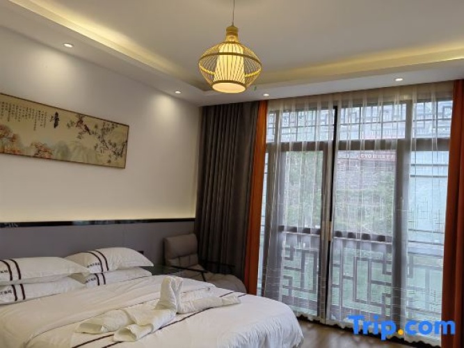 4 Bedrooms Standard room