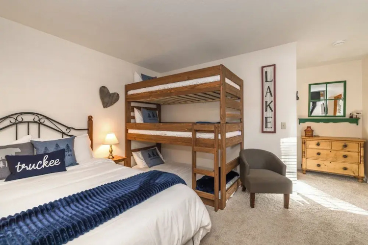 Donner Lake Inn