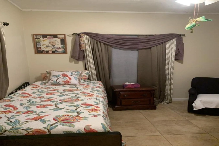 Standard Single room