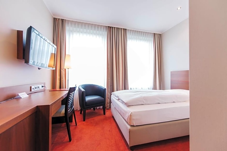 Comfort Single room with view