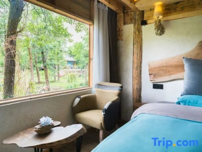 2 Bedrooms Family Suite with view