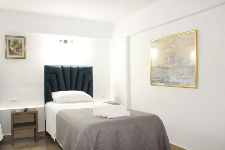 Elite Hotel