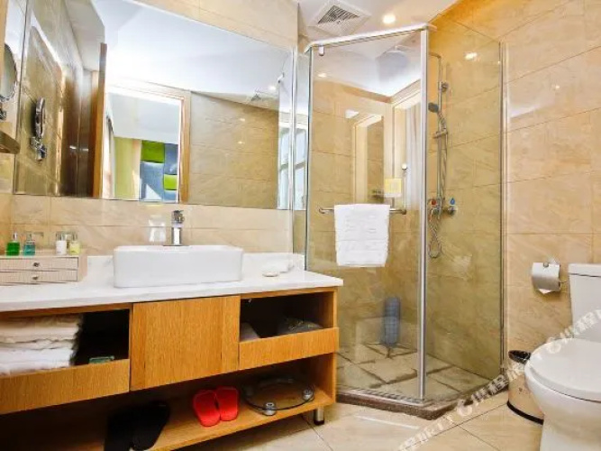 Manrou Hotel