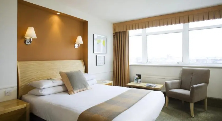 Holiday Inn