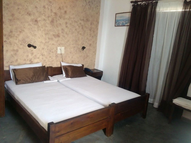 Hotel Elvira