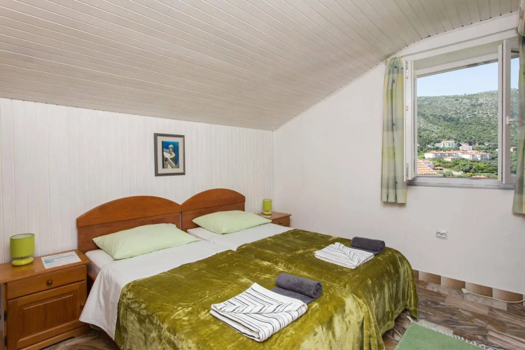 Guest House J&J