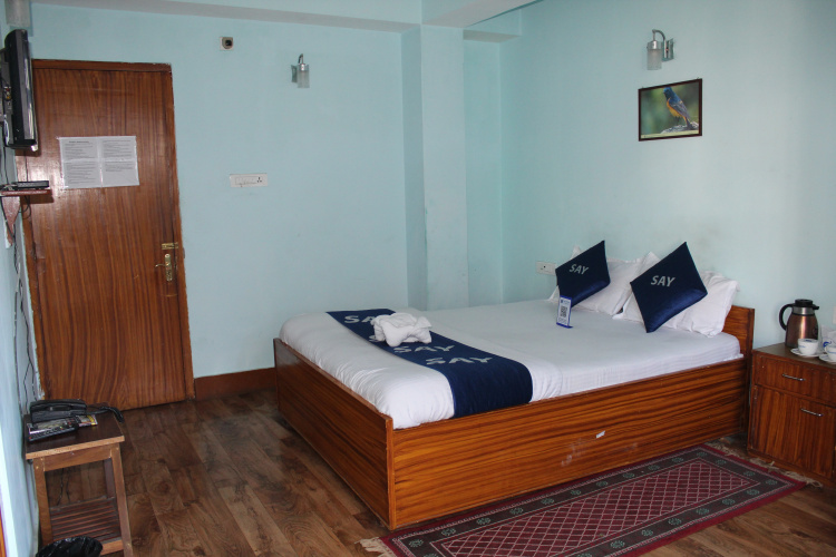 Say Rooms Pema Thang
