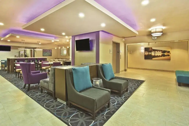 Ramada Limited Fairborn